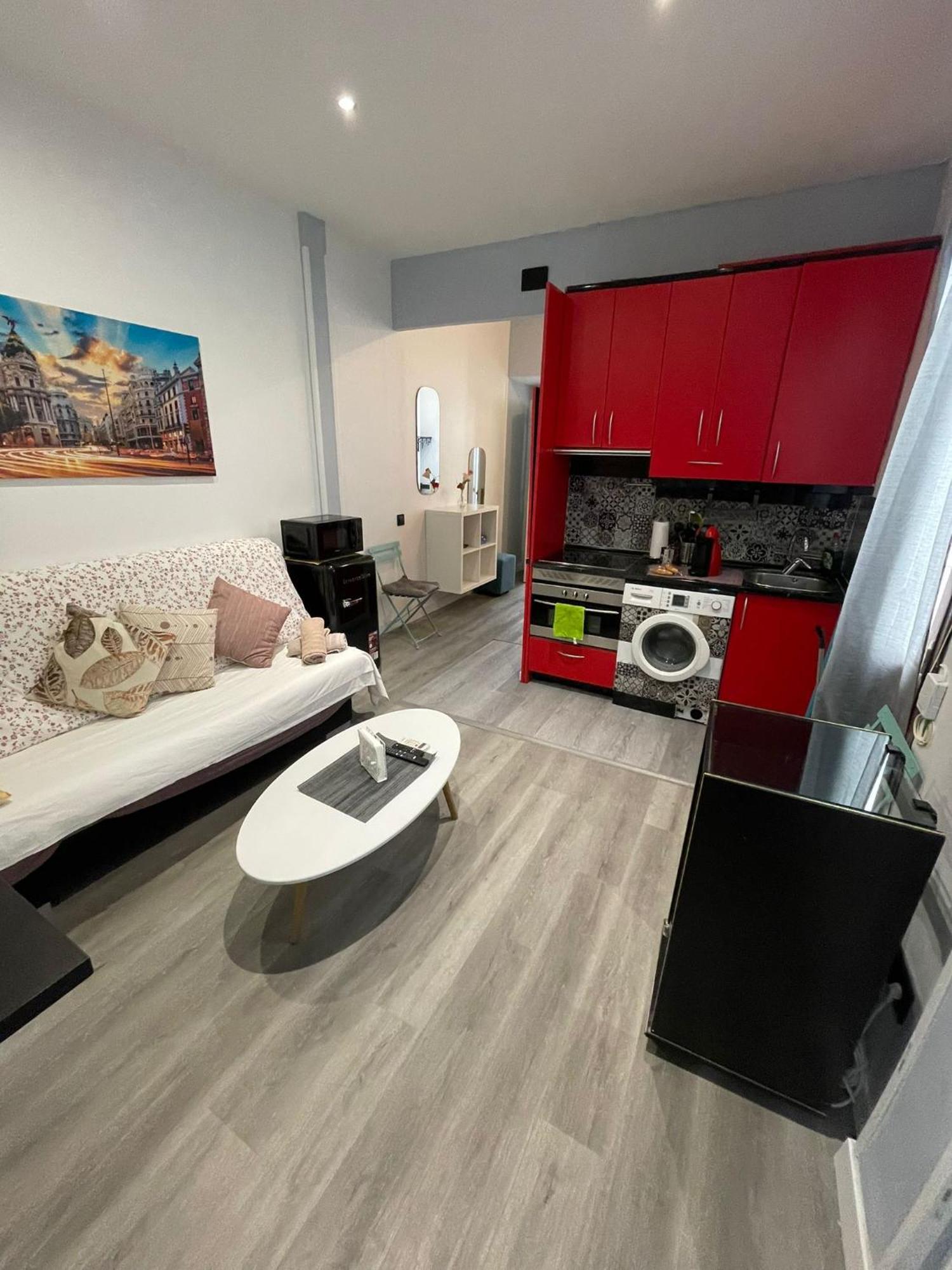 Cebada Love Apartment Madrid Luaran gambar